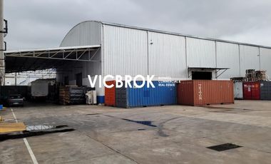 Inmueble Logístico e Industrial con T2 en Munro