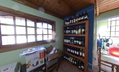 Excelente casa de corte antiguo reciclada a nuevo!!