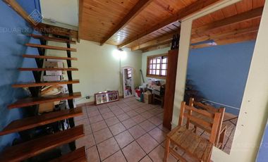 Excelente casa de corte antiguo reciclada a nuevo!!