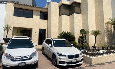 Casa en condominio en venta en Olivar de los Padres