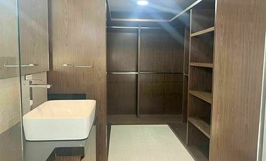 Penthouse Amueblado Renta Park Place, Santa Engracia