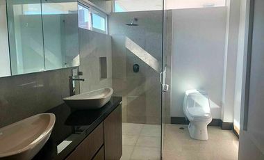 Penthouse Amueblado Renta Park Place, Santa Engracia