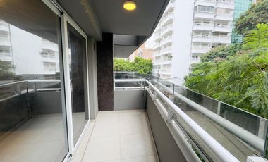 Departamento en  3 de febrero al 1200