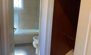 Departamento en venta - 2 Dormitorios 3 Baños - Haedo