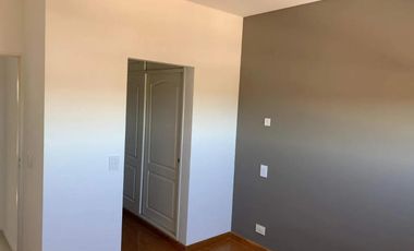 Departamento en venta - 2 Dormitorios 3 Baños - Haedo