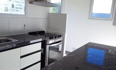 Casa en alquiler en el Barrio Estilo Chacra, Cipolletti,