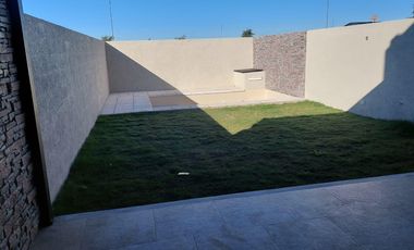 Duplex de 3 dormitorios en Nobu Town en Alquiler