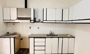 Casa en venta - 2 Dormitorios 1 Baño - Quilmes