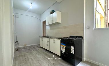 Alquiler Departamento 3 ambientes Recoleta - Contrafrente, con dependencia.