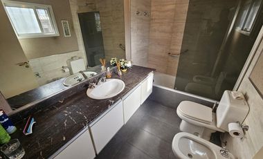 Venta, Casa 5 Ambientes, Pileta, Quincho, Cocheras, Playroom, San Isidro
