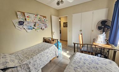 Venta, Casa 5 Ambientes, Pileta, Quincho, Cocheras, Playroom, San Isidro