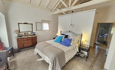 Venta, Casa 5 Ambientes, Pileta, Quincho, Cocheras, Playroom, San Isidro