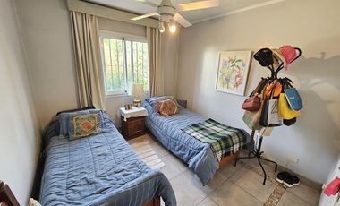 Venta, Casa 5 Ambientes, Pileta, Quincho, Cocheras, Playroom, San Isidro