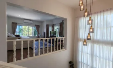 Spacious house​ with​ mountain​ view​ and​ lake​ view​