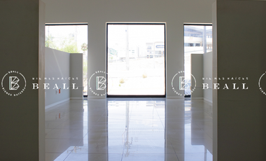 LOCAL EN RENTA EN PLAZA CUMBRES