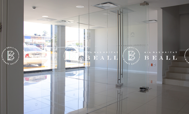 LOCAL EN RENTA EN PLAZA CUMBRES