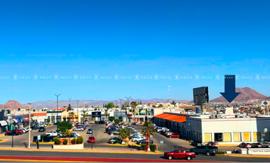 LOCAL EN RENTA EN PLAZA CUMBRES