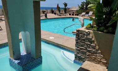 DEPARTAMENTO AMUEBLADO EN RENTA CON ACCESO PRIVADO A LA PLAYA EN ROSARITO