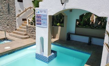 DEPARTAMENTO AMUEBLADO EN RENTA CON ACCESO PRIVADO A LA PLAYA EN ROSARITO