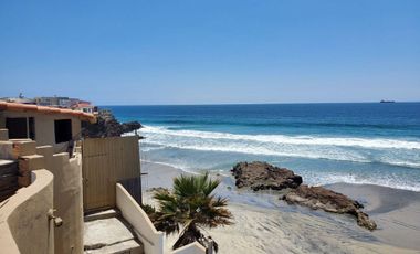 DEPARTAMENTO AMUEBLADO EN RENTA CON ACCESO PRIVADO A LA PLAYA EN ROSARITO