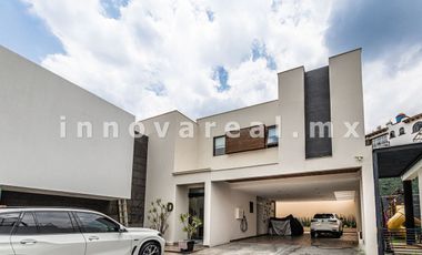 Casa a unos pasos de Hacienda Valle Escondido