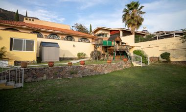 Casa en venta en Ajijic, en el Raquet Club de Chapala, Jalisco.