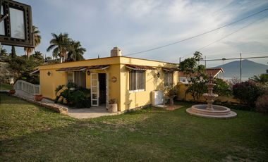 Casa en venta en Ajijic, en el Raquet Club de Chapala, Jalisco.