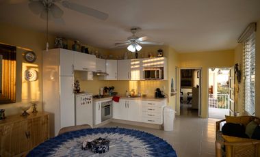 Casa en venta en Ajijic, en el Raquet Club de Chapala, Jalisco.