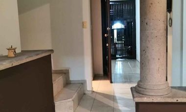 CASA SEMI AMUEBLADA EN RENTA EN PORTAL DE CUMBRES - MONTERREY