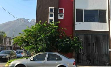 CASA SEMI AMUEBLADA EN RENTA EN PORTAL DE CUMBRES - MONTERREY