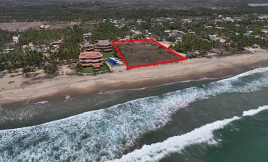 Terreno frente al mar Playa Blanca Gro.