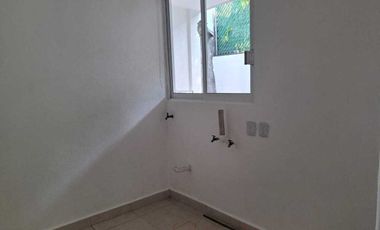 Casa en Renta – Condado de Sayavedra