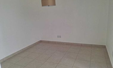 Casa en Renta – Condado de Sayavedra