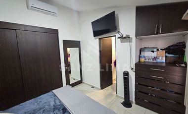 Residencial Puerta de Piedra: Casa moderna que ofrece seguad, confort y estilo.