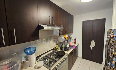 Residencial Puerta de Piedra: Casa moderna que ofrece seguad, confort y estilo.