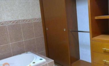 CASA EN CONDOMINIO CON ALBERCA Y ÁREAS VERDES