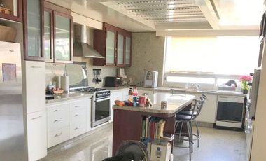 Casa en venta en Condominio en Bosques de las Lomas, CDMX