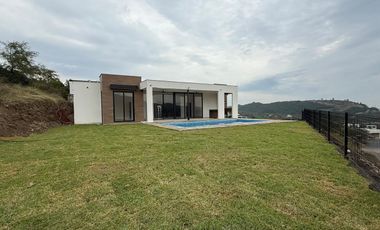 CASA CAMPESTRE SAN EUGENIO ALLENDE VENTA