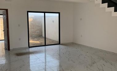 CASA EN VENTA FRACC. LOMAS DEL SOL, RIVIERA VERACRUZANA, ALVARADO, VERACRUZ