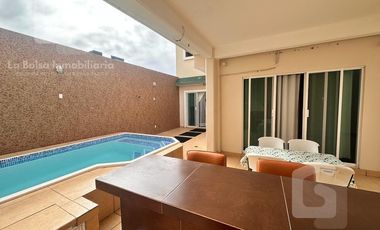 Casa en  venta en las Lomas Residencial en la Riviera Veracruzana