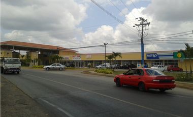 ALQUILO LOCAL EN C.C. VISTAMAR - CHORRERA