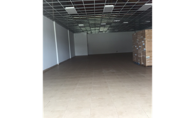 ALQUILO LOCAL EN C.C. VISTAMAR - CHORRERA