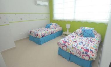 PR VENTA APARTAMENTO-PH COUNTRY CLUB-205M2