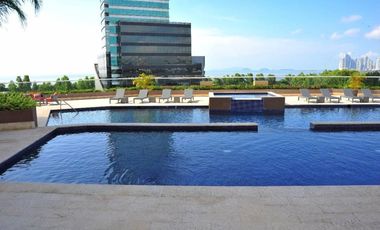 PR VENTA APARTAMENTO-PH COUNTRY CLUB-205M2