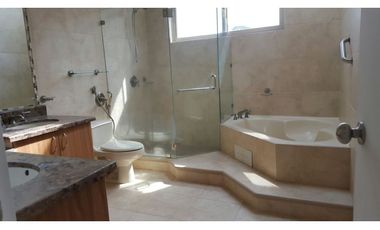 Alquiler de Casa en Embassy Gardens