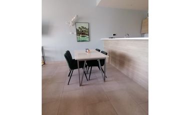 Venta de Apartamento en Colón, Playa Escondida