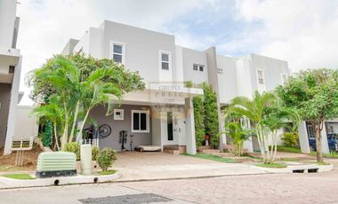 Casa en Brisas del Golf,4 Hab PH Victoria Paseo del Norte -188m2