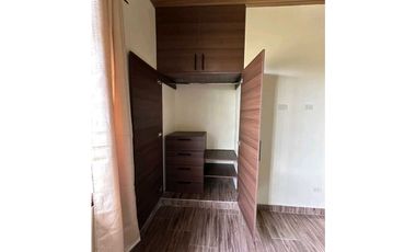 ALQUILO APARTAMENTOS ALTO.BOQUETE