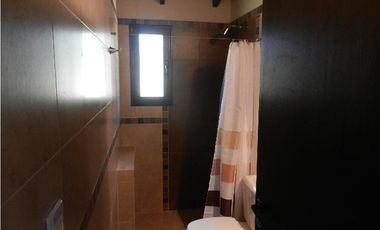 CASA EN VALERIA DEL MAR A 6 CUADRAS DEL MAR