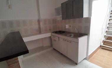 APARTA-ESTUDIO EN ARRIENDO BARRIO CENTRO | 632